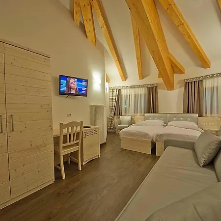 Hotel Niagara 3*